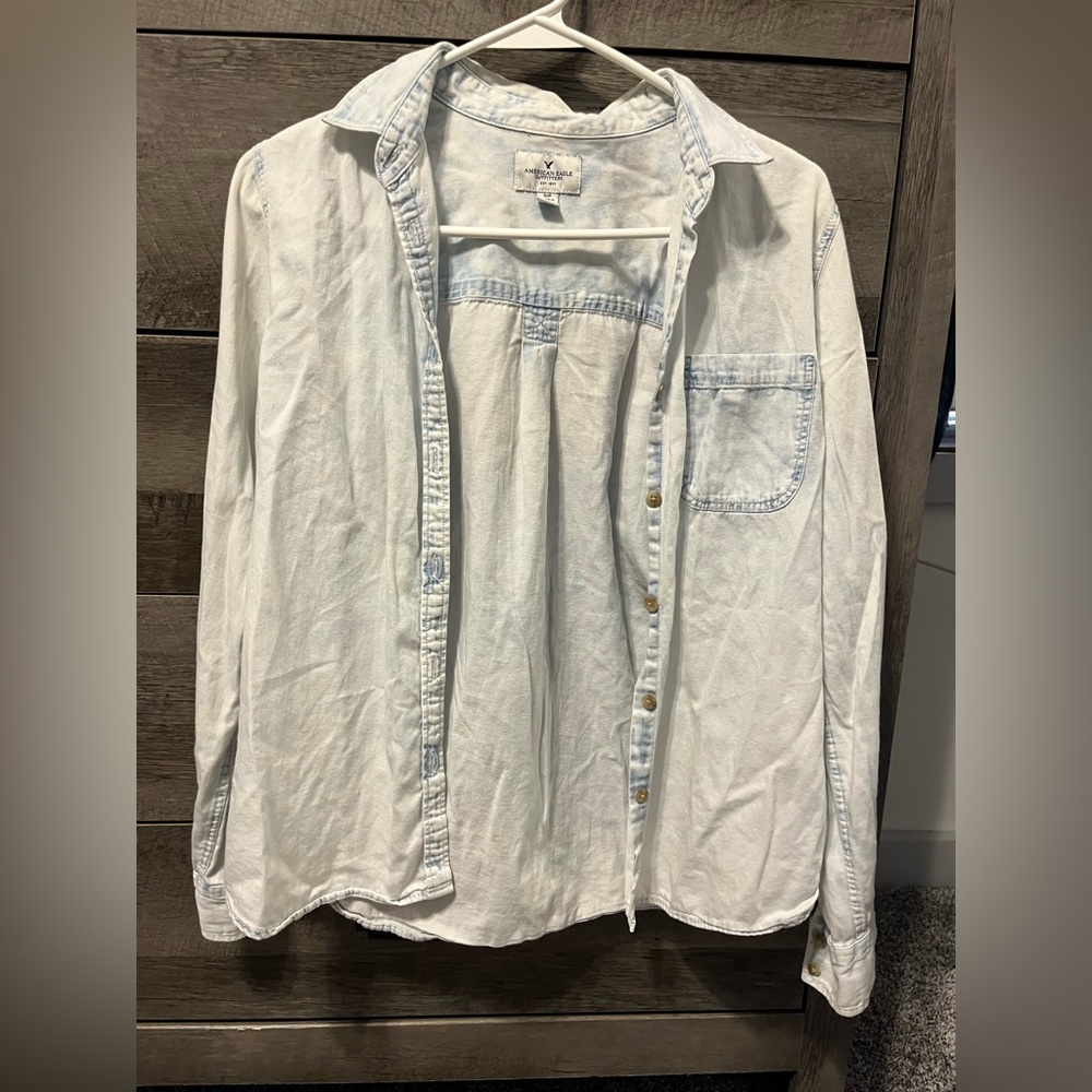 American Eagle Long Sleeve